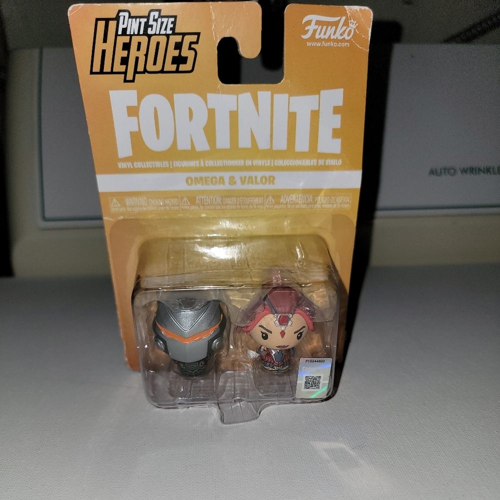 Funko Fornite Pint Size Heros - Picture 2 of 3